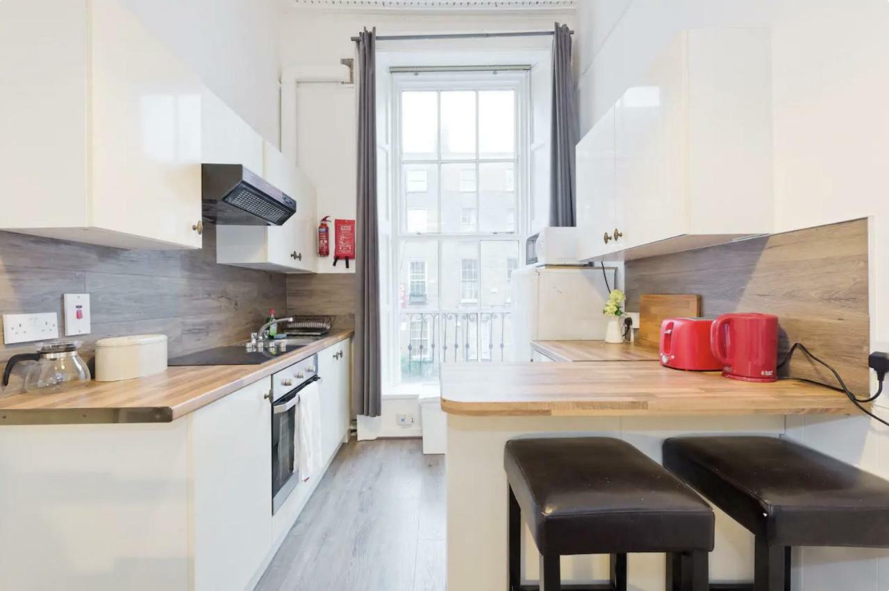 Frederick Self Check-in Apartment