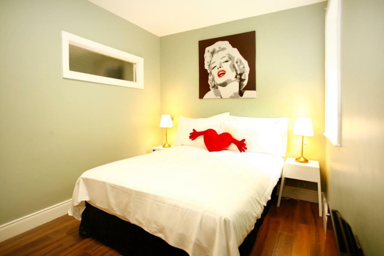 Frederick Self Check-in Apartment