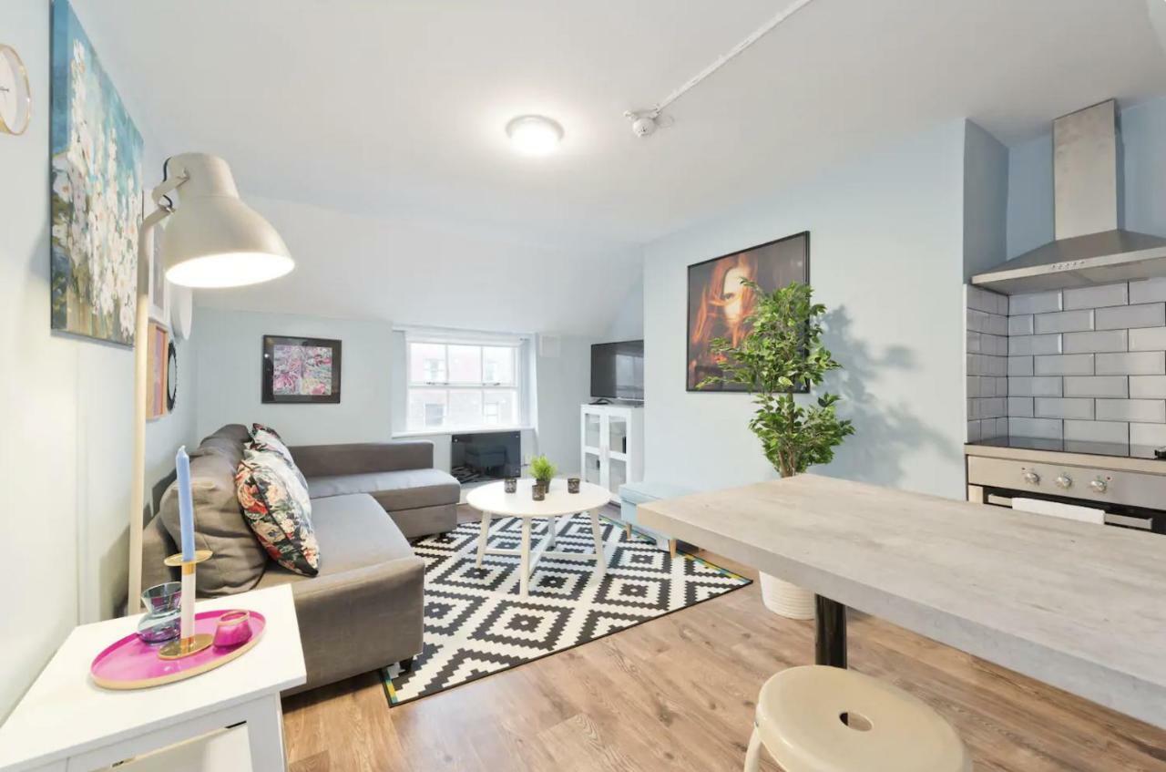 Frederick Self Check-in Apartment