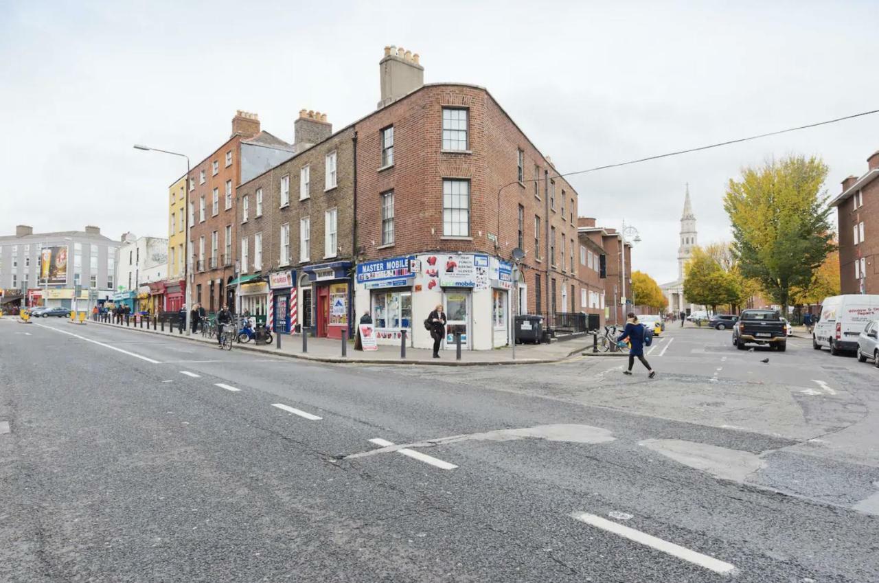 Frederick Self Check-in * Dublin